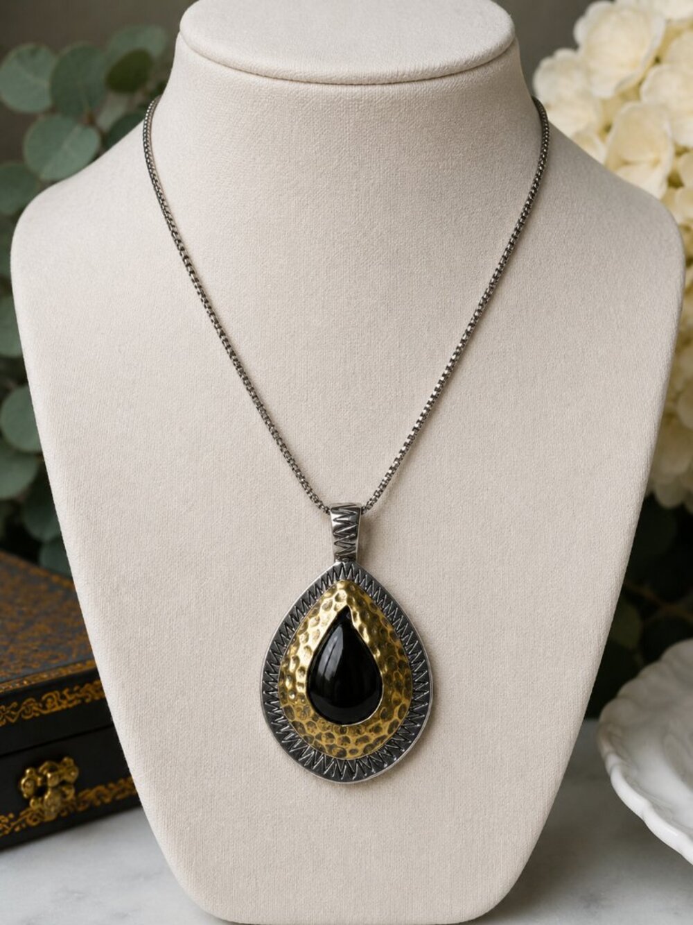 Lia Sophia Black Teardrop Statement Pendant Silver Gold Tone Hammered Mixed Meta